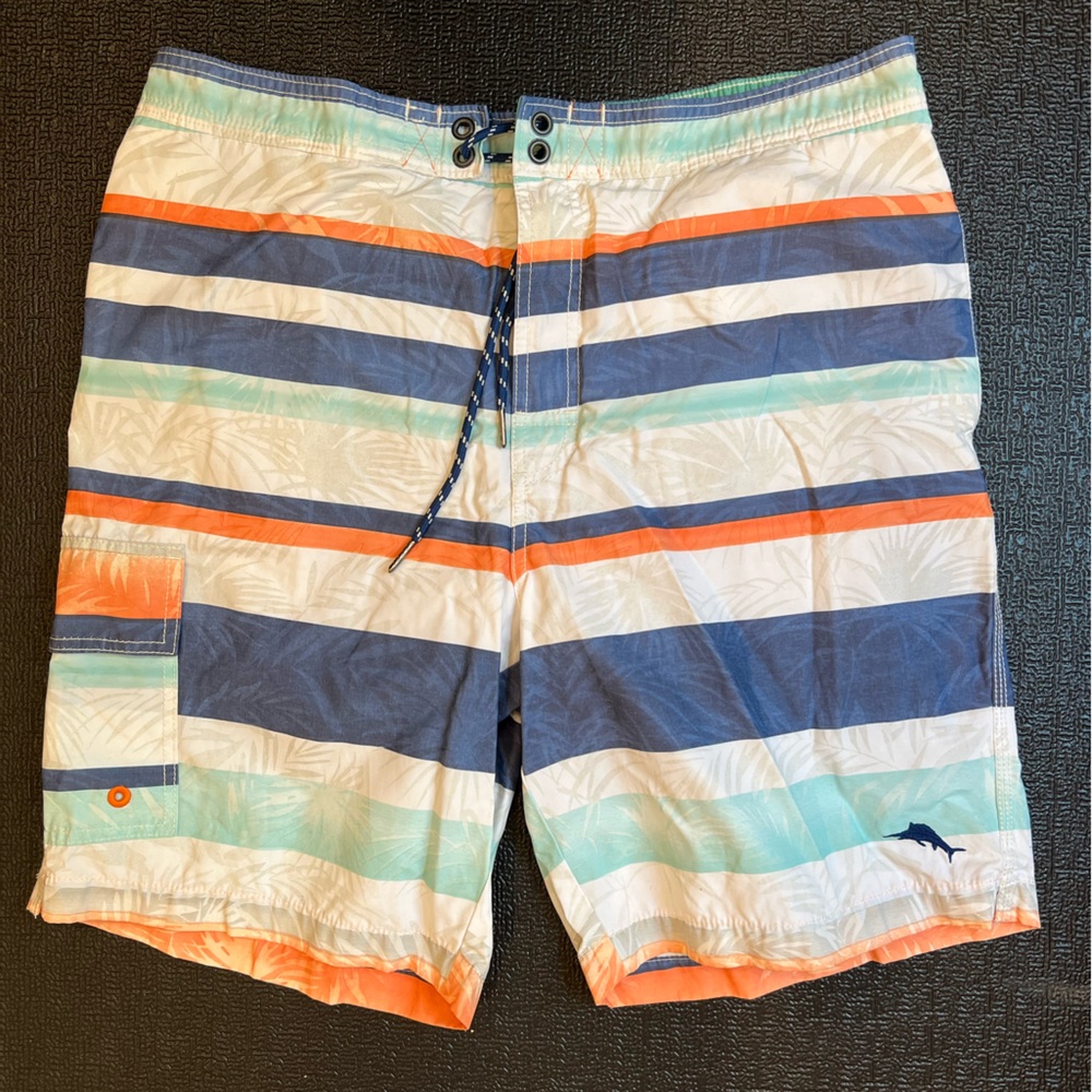 Tommy Bahama Relaxed Board Shorts Men’s Large